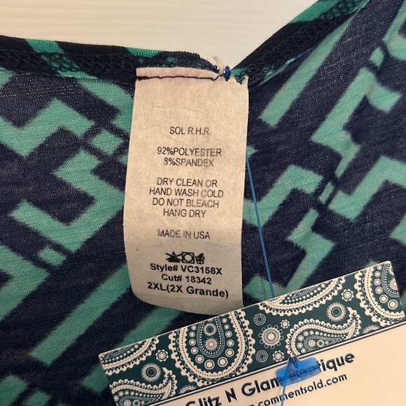 Plus size dress - Picture 4 of 4